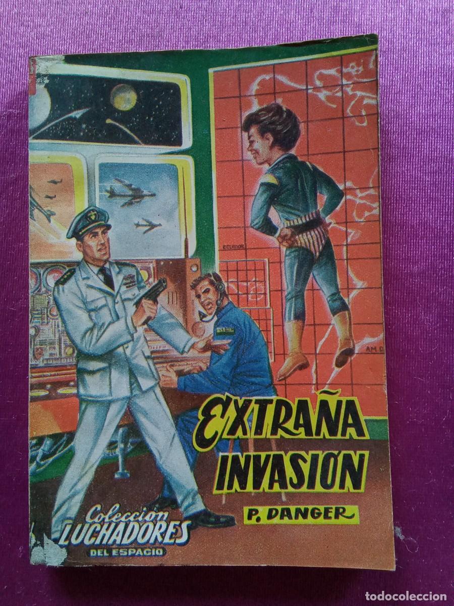 Libros de segunda mano: LUCHADORES DEL ESPACIO.EXTRA&Ntilde;A INVASI&Oacute;N N&ordm;213 . L12 C122