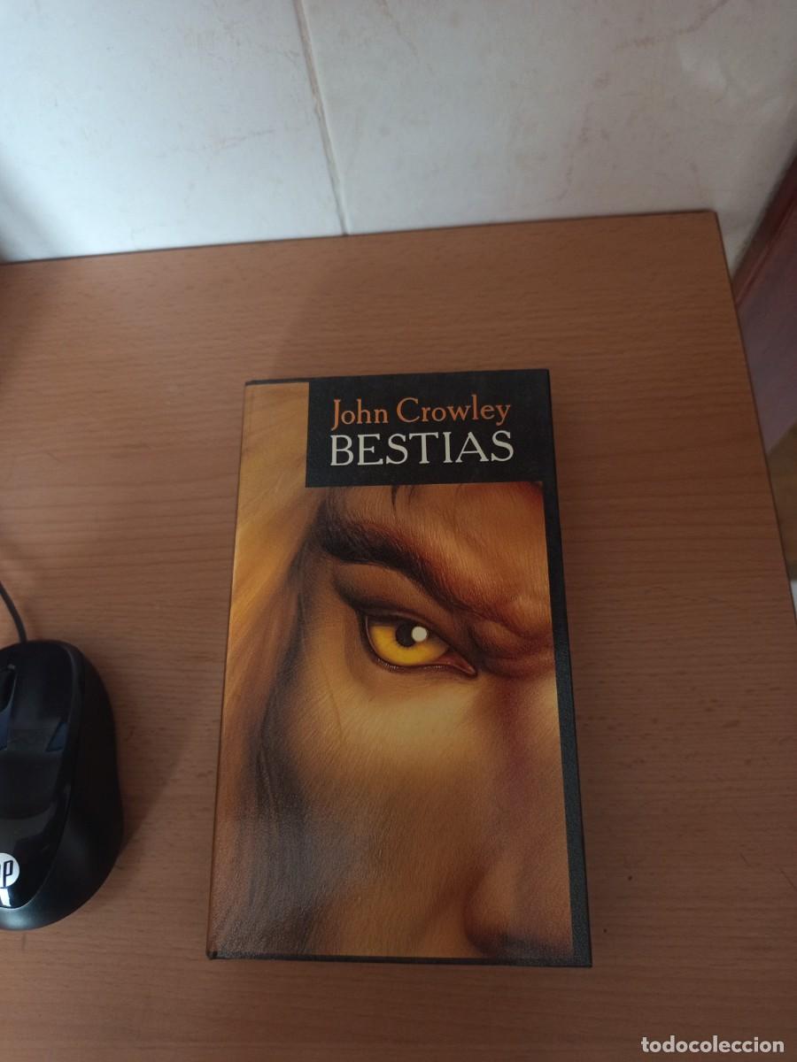 Libros de segunda mano: BESTIAS, JOHN CROWLEY, MINOTAURO