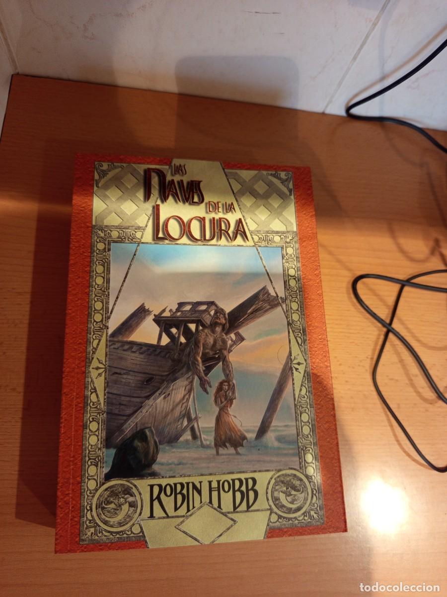Libros de segunda mano: TRILOG&Iacute;A LEYES DEL MAR, ROBIN HOBB, LA FACTOR&Iacute;A DE IDEAS