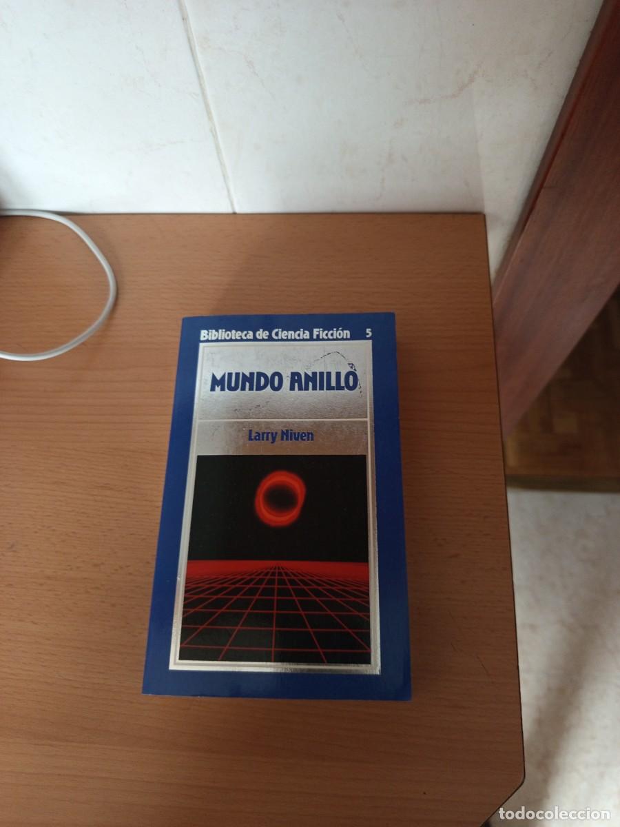 Libros de segunda mano: MUNDO ANILLO, LARRY NIVEN