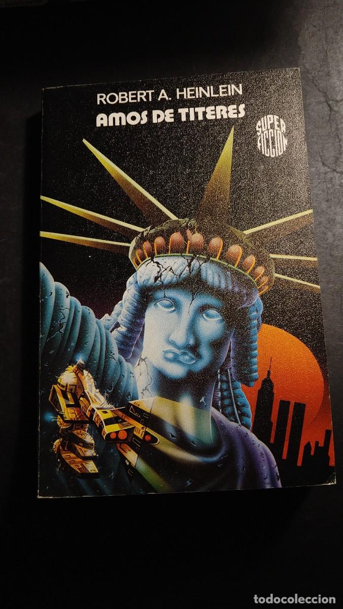 Libros de segunda mano: AMOS DE TITERES - ROBERT HEINLEIN