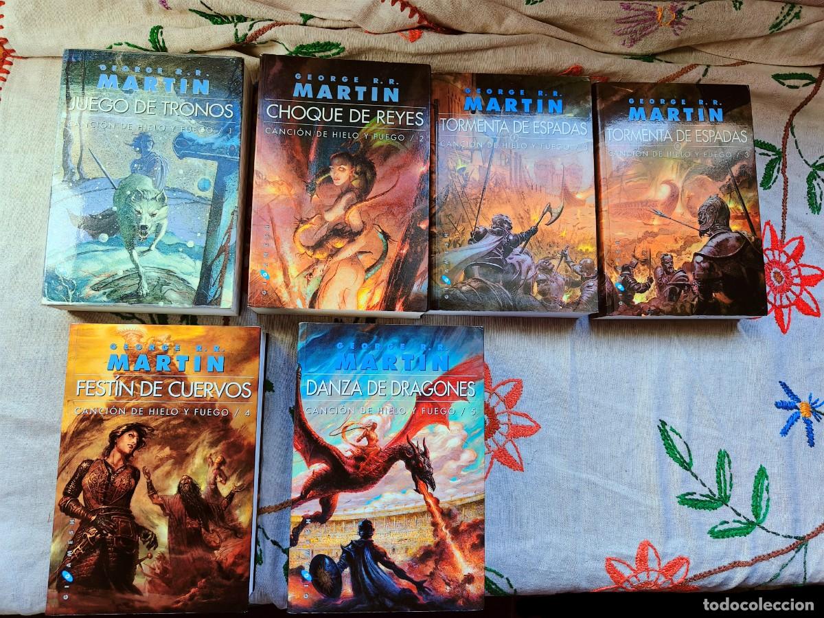 Libros de segunda mano: Colecci&oacute;n Juego de tronos. 21,5cm. Completa. George R Mart&iacute;n. Editorial Gigamesh.