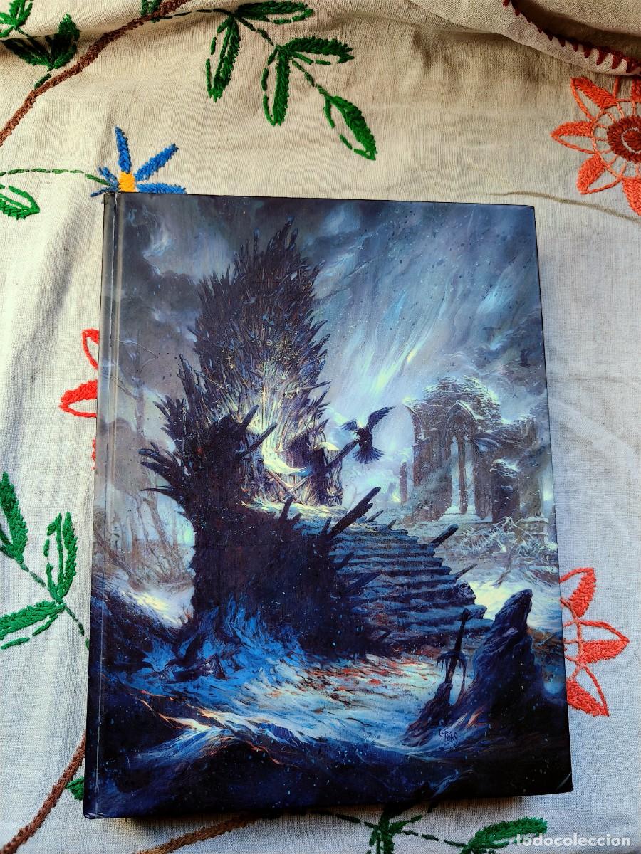 Libros de segunda mano: El Mundo Hielo y Fuego. Ed. Lujo. Gigamesh. Tapa dura. George R. Mart&iacute;n, autor Juego Tronos.