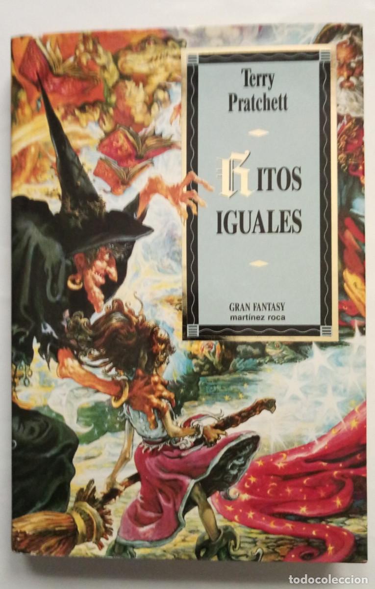 Libros de segunda mano: Ritos iguales / Terry Pratchett. Mart&iacute;nez Roca.