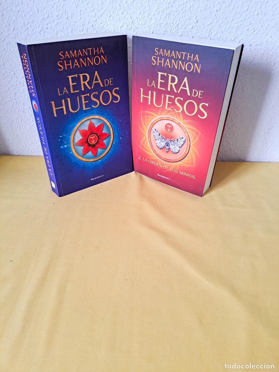 Libros de segunda mano: SAMANTHA SHANNON - LA ERA DE HUESOS (2 PRIMEROS LIBROS) - ROCAEDITORIAL 2022