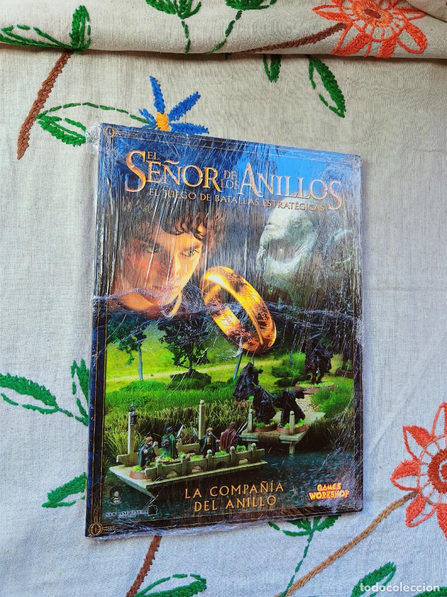 Libros de segunda mano: La Compa&ntilde;&iacute;a del Anillo. El Se&ntilde;or de los Anillos. El juego de batallas estrat&eacute;gicas. Games Workshop.