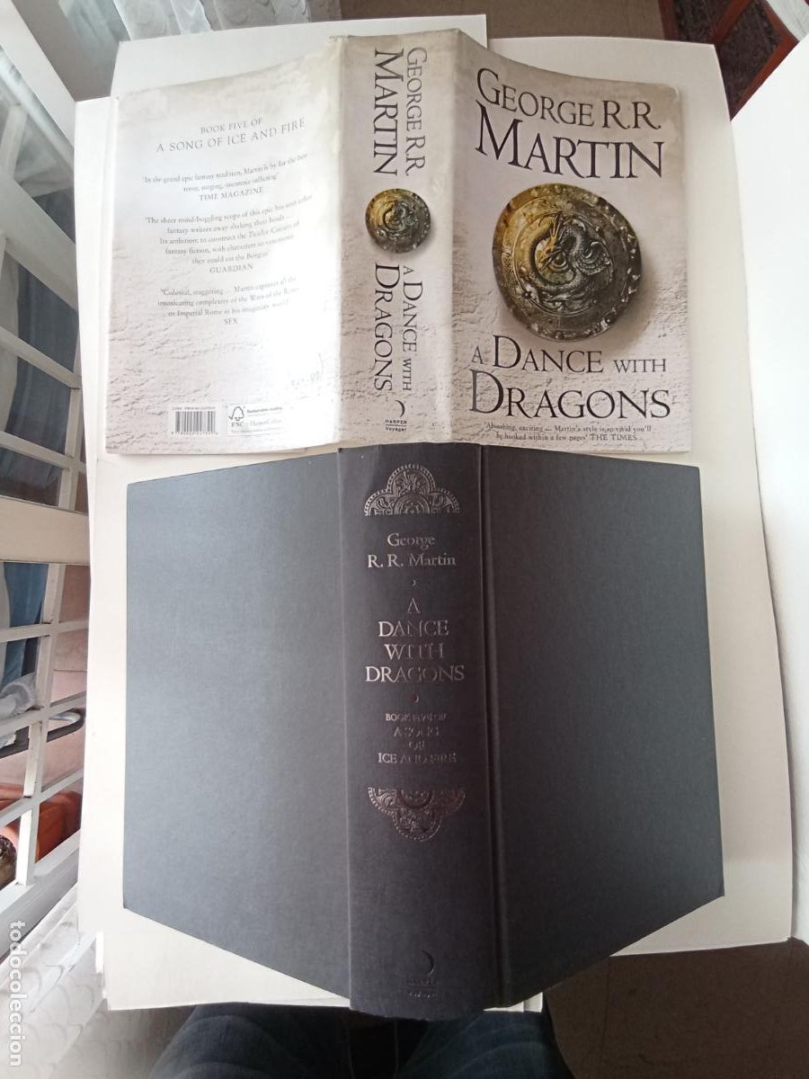 Libros de segunda mano: A dance with Dragons - GEORGE R.R. MARTI - MUY BUEN ESTADO - 2011 -