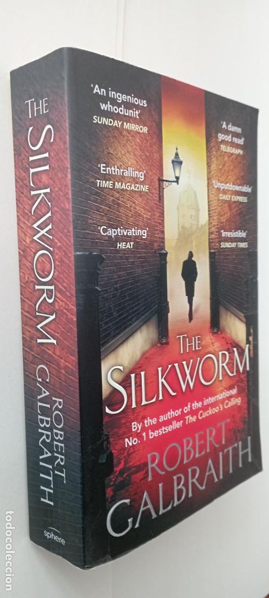 Libros de segunda mano: THE SILKWORM - ROBERT GALBRAITH - SPHERE 2014 - MUY NUEVO