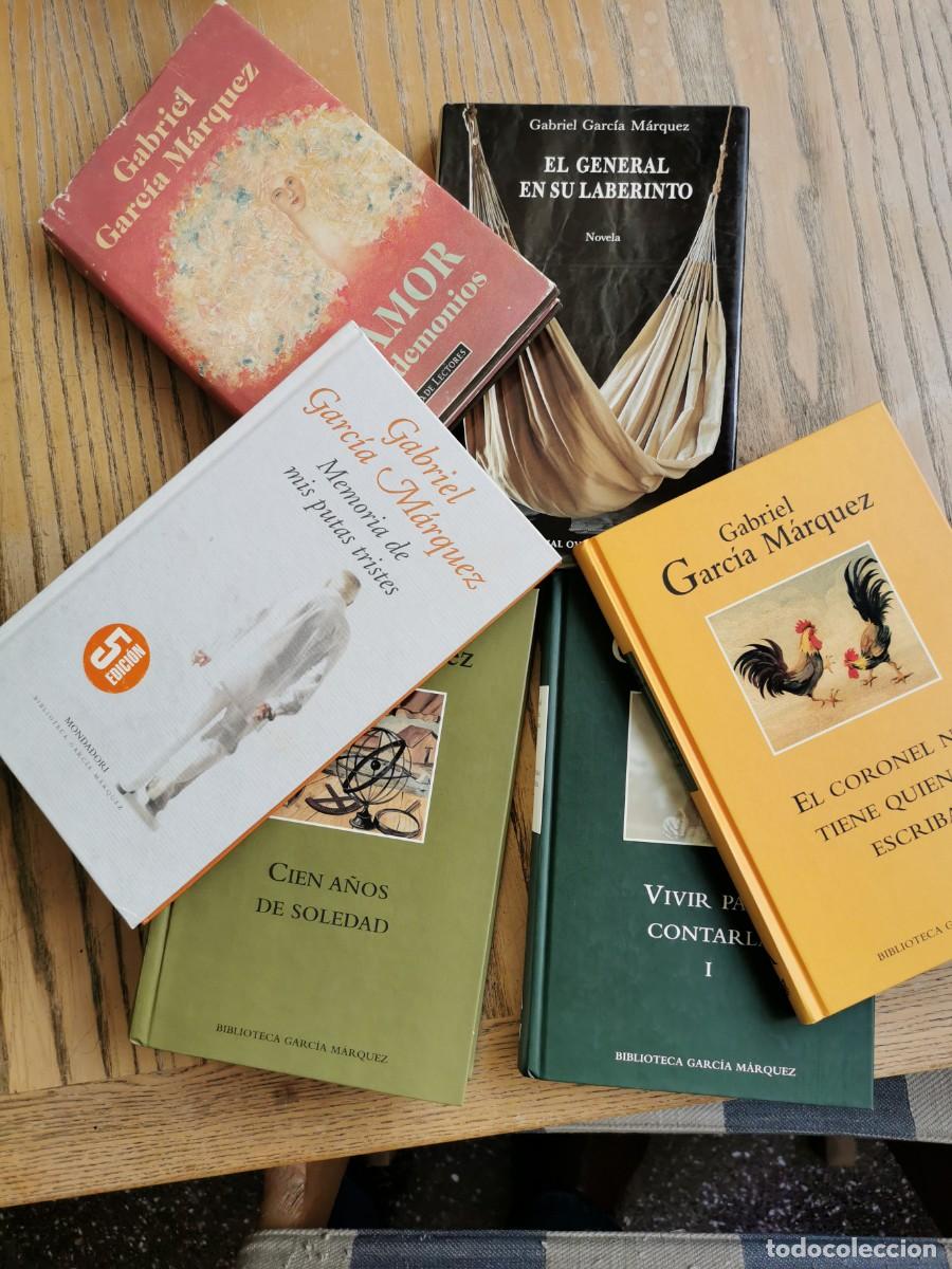 Second hand books: Lote de seis libros de Garcia Marquez. Cien a&ntilde;os-El coronel-El amor.Vivir para contarla. Mondadori