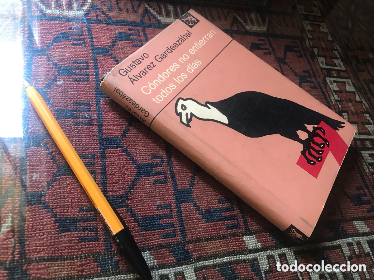 Libros de segunda mano: No entierran todos los d&iacute;as. Gustavo &Aacute;lvarez Gardeaz&aacute;bal. Ediciones Destino