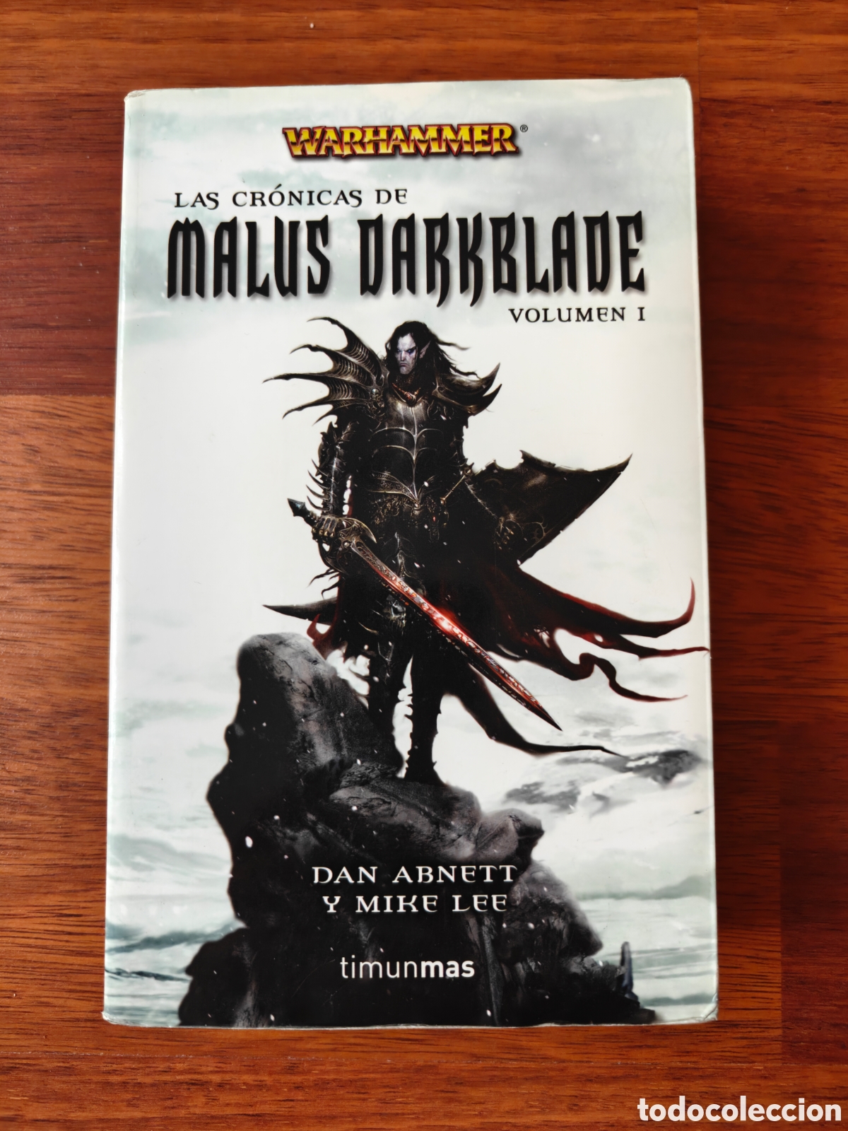 Libros de segunda mano: Omnibus Las cr&oacute;nicas de Malus Darkblade. Volumen 1. Warhammer. Timunmas.
