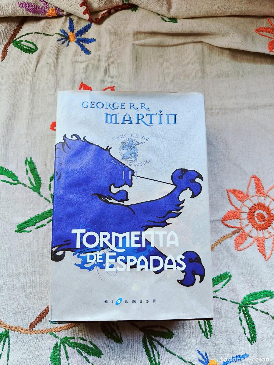Livres d'occasion: Tormenta de espadas. Edici&oacute;n de lujo. Gigamesh. George R. Martin.