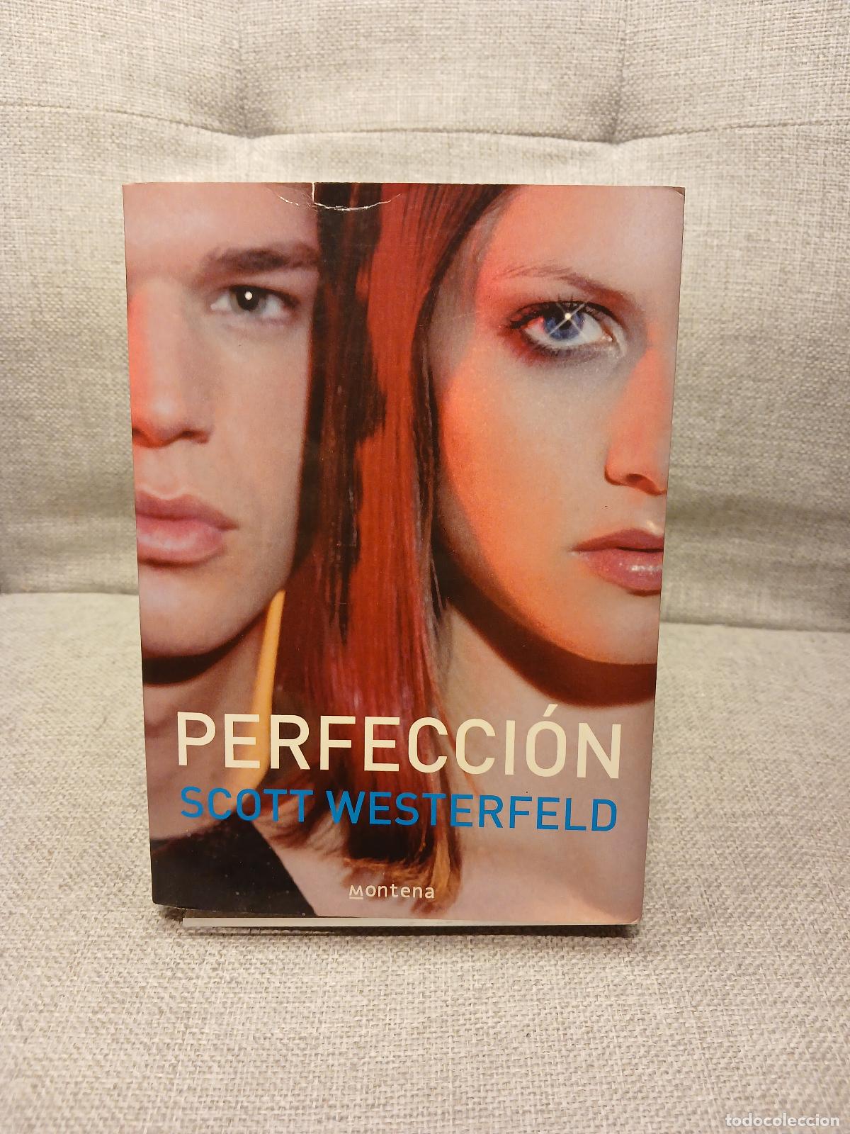 Libros de segunda mano: Perfecci&oacute;n - Scott Westerfeld - Foto 1