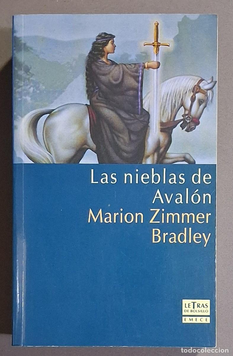 Libros de segunda mano: Las nieblas de Aval&oacute;n. Marion Zimmer Bradley. Salamandra 2000. 1&ordf; edici&oacute;n! Excelente estado!