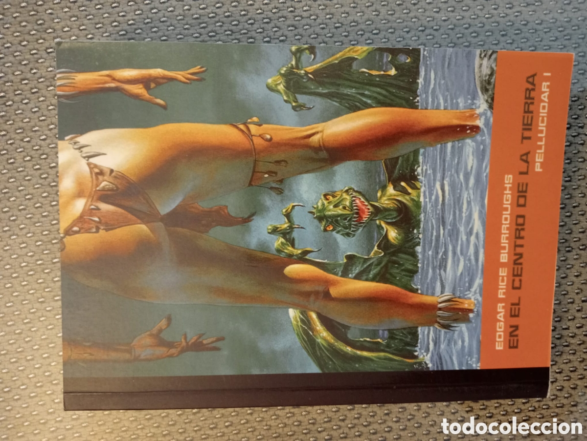 Libros de segunda mano: EN EL CENTRO DE LA TIERRA. CICLO PELLUCIDAR 1 / EDGAR RICE BURROUGHS