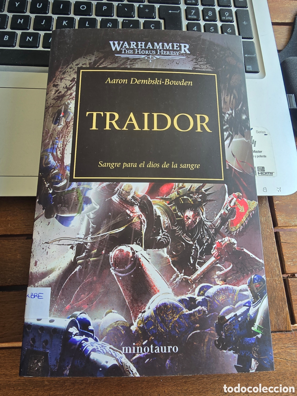 Libros de segunda mano: TRAIDOR THE HORUS HERESY DEMBSKI BOWDEN, AARON TIMUN MAS 2026 ciencia ficcion