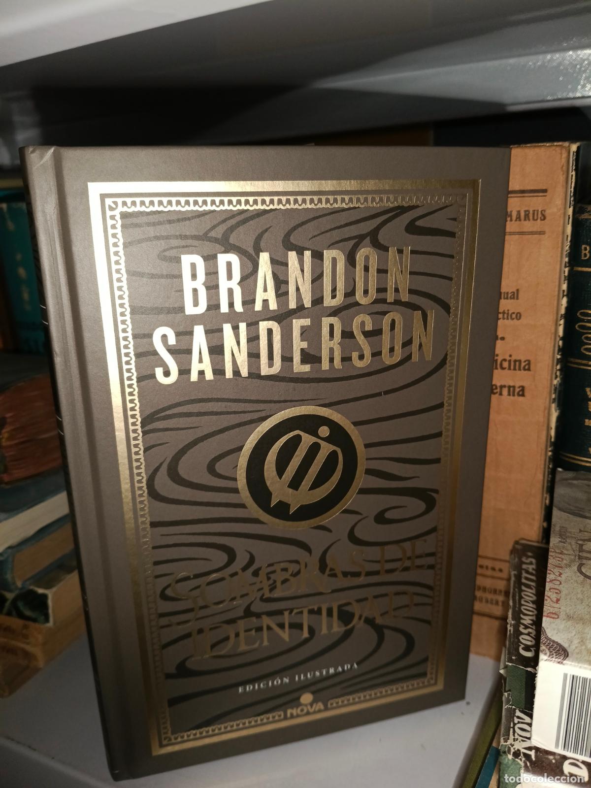 Libros de segunda mano: SOMBRAS DE IDENTIDAD (ED. ILUSTRADA) (WAX & WAYNE: EDICI&Oacute;N ILUSTRADA 2)