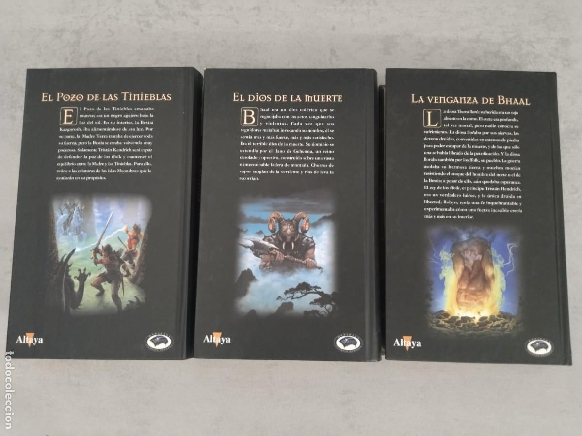 Libros de segunda mano: MOONSHAES COMPLETA, REINOS OLVIDADOS ALTAYA, EL POZO DE LAS TINIEBLAS DIOS LA MUERTE VENGANZA BHAAL