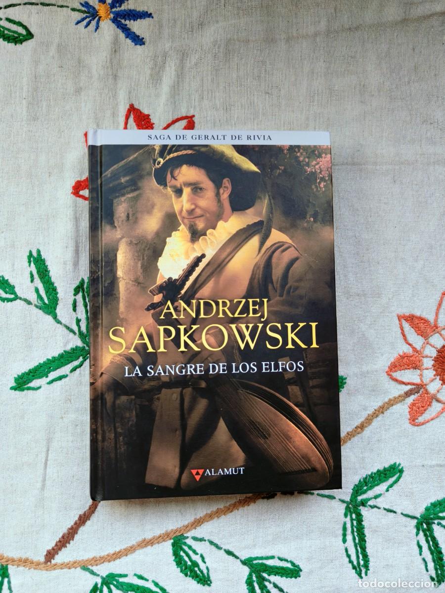 Libros de segunda mano: Saga Geralt Rivia Libro 3. Sangre Elfos. Andrzej Sapkowski. Editorial Alamut. Tapa dura. The Witcher
