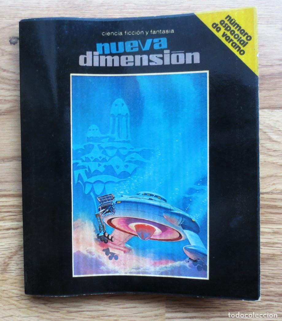Libros de segunda mano: NUEVA DIMENSION N&ordm; 68 con portafolios de FLASH GORDON - Ciencia Ficci&oacute;n y Fantas&iacute;a