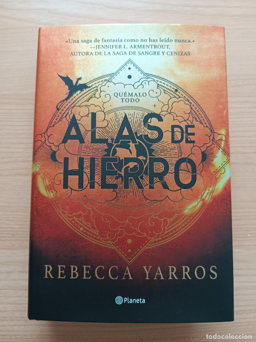 Libros de segunda mano: Alas de hierro - Rebecca Yarros. 1&ordf; edici&oacute;n