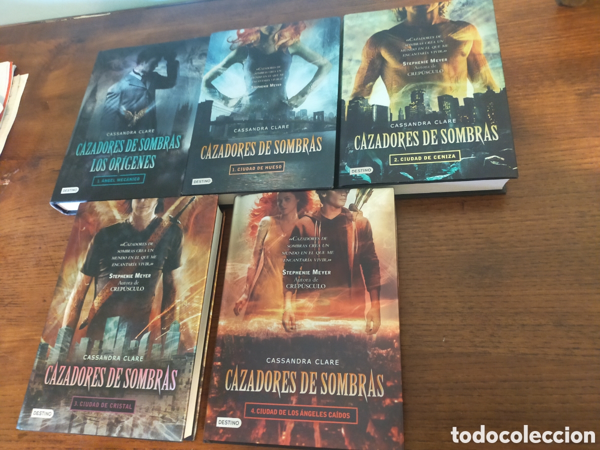 Libros de segunda mano: 5 libros Cazadores de sombras