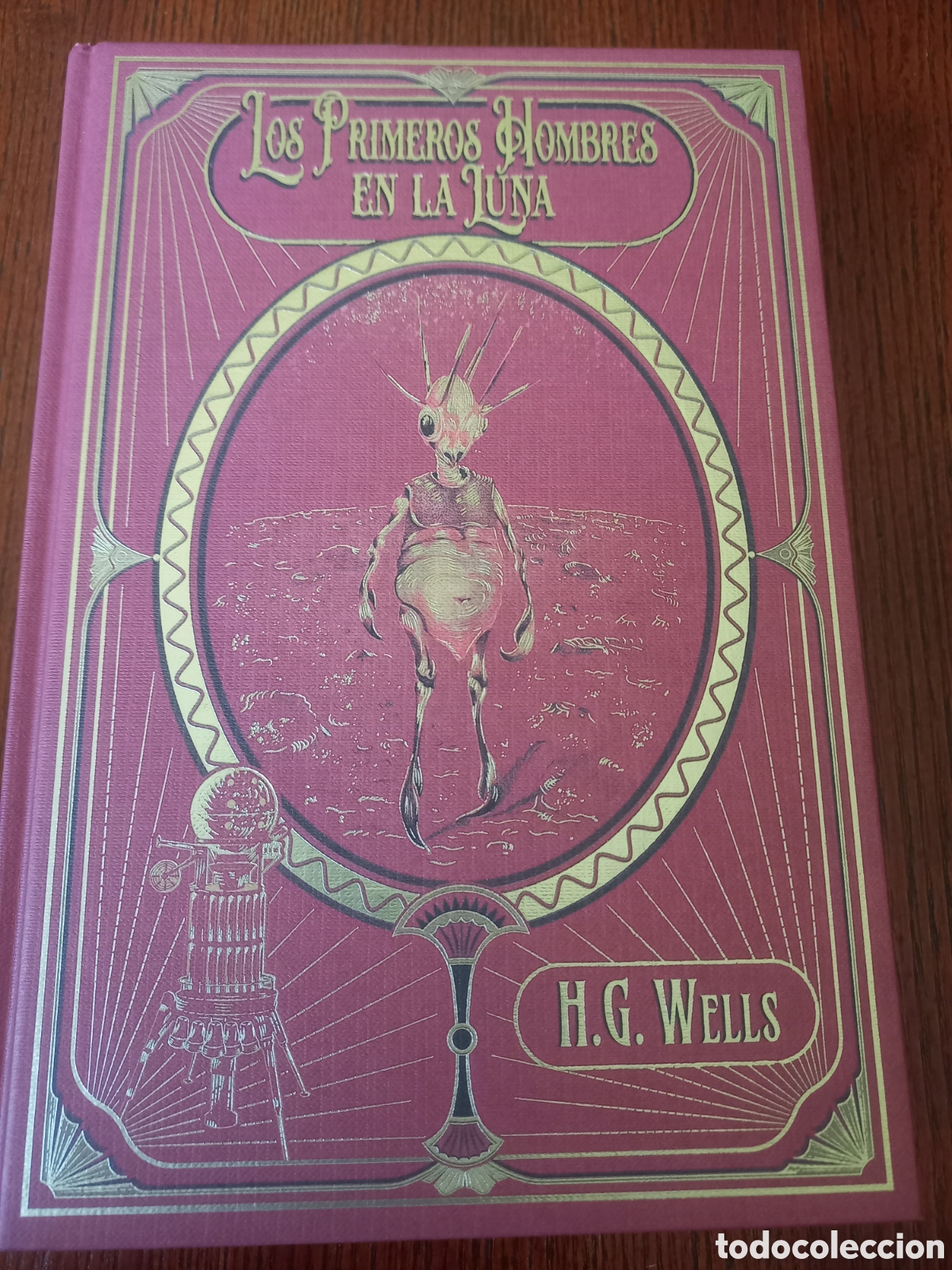 Libros de segunda mano: Los primeros hombres en la Luna H. G. Wells RBA 2022 Maestros del Fant&aacute;stico