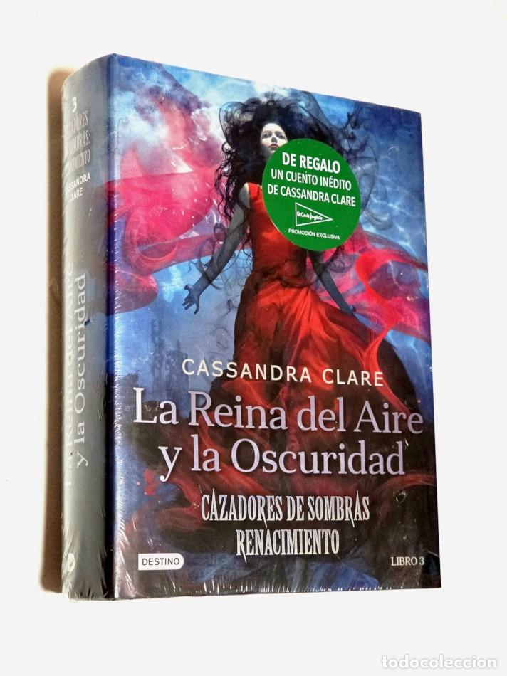 Second hand books: LA REINA DEL AIRE Y LA OSCURIDAD. CAZADORES DE SOMBRAS RENACIMIENTO. Libro 3. ( Regalo cuento in&eacute;dit