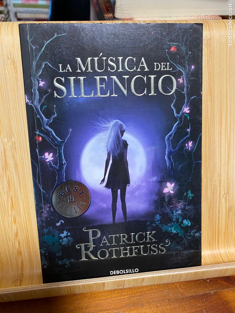 Libros de segunda mano: LA M&Uacute;SICA DEL SILENCIO. PATRICK ROTHFUSS. DEBOLSILLO