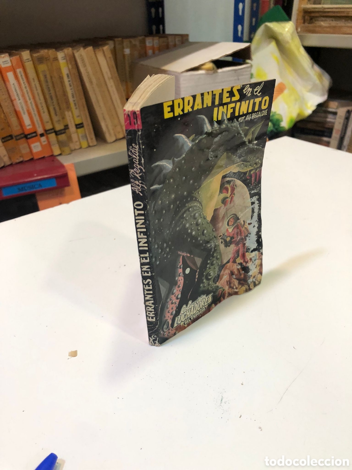 Gebrauchte B&uuml;cher: Errantes en el infinito - Alf Regaldie