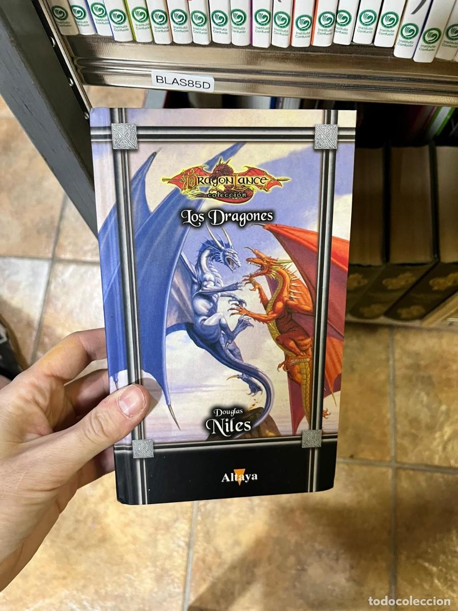 Libros de segunda mano: BLAS85D &ndash; Los Dragones &mdash; Douglas Niles. Altaya. Fantas&iacute;a (Dragonlance).