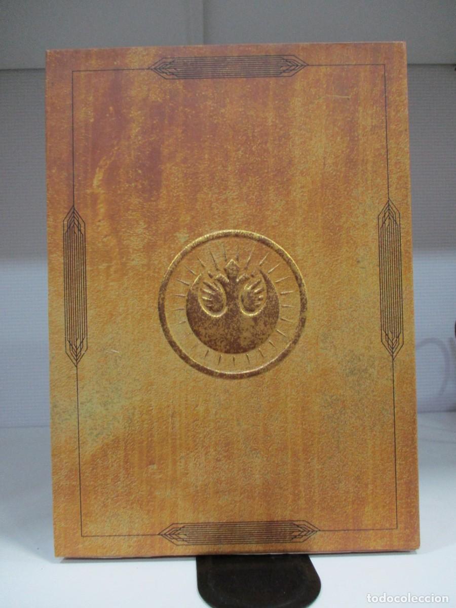 Libros de segunda mano: Estuche de lujo Star Wars La senda jedi + El libro de los Sith + Litograf&iacute;a doble - Timun Mas