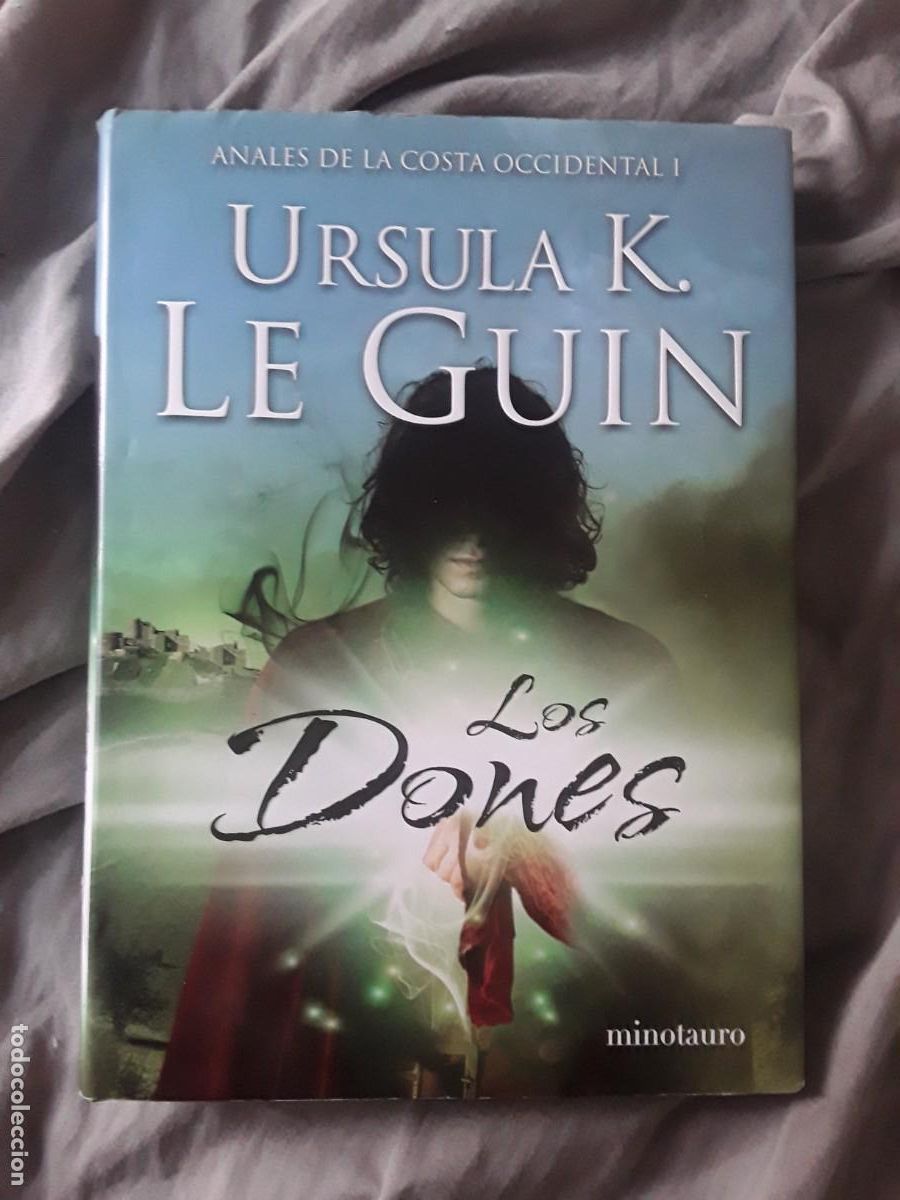 Libros de segunda mano: Los dones, de Ursula Le Guin. Minotauro, 2006 (1&ordf; edici&oacute;n, tapa dura)