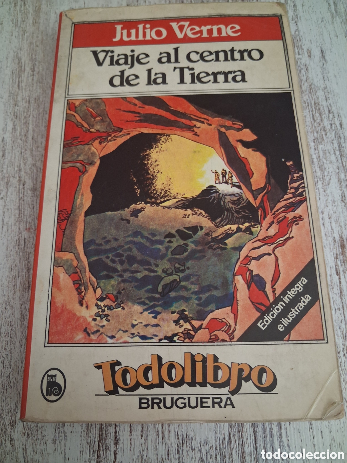 Libros de segunda mano: Viaje al centro de la tierra. Todolibro bruguera