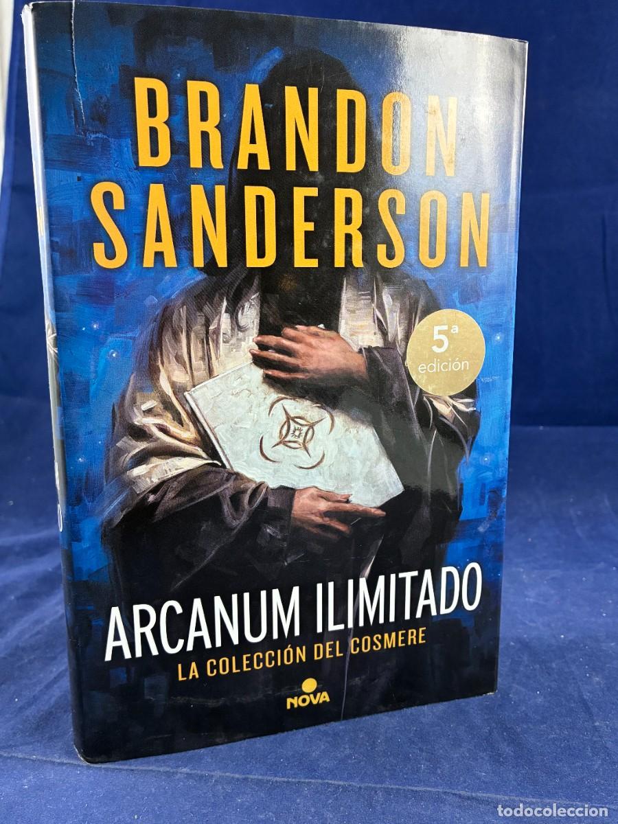 Libros de segunda mano: Arcanum Ilimitado Brandon Sanderson 2020 Nova Tapa dura Buen estado