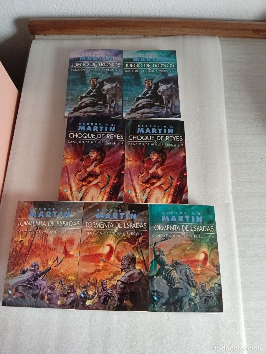Libros de segunda mano: JUEGO DE TRONOS - GEORGE R. R. MARTIN - - 7 TOMOS