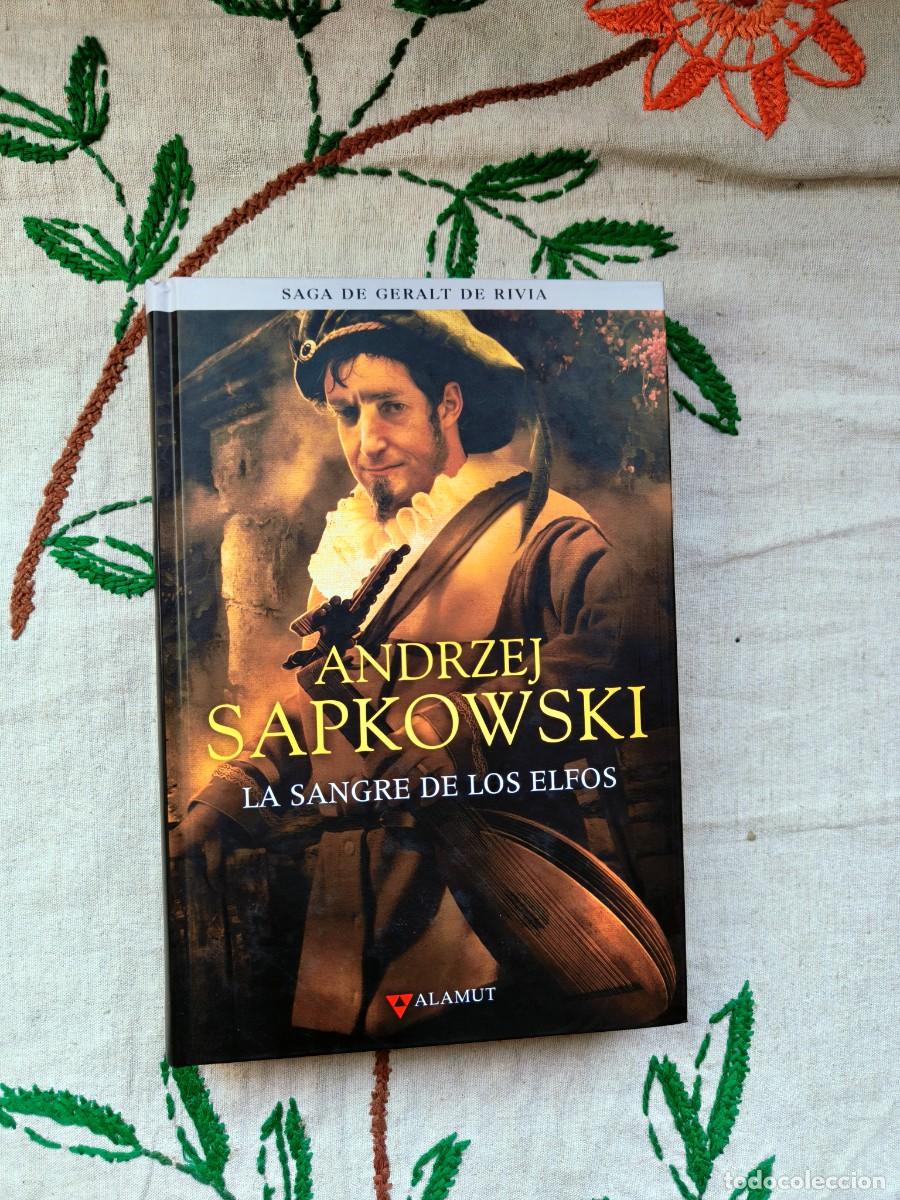 Libros de segunda mano: Saga Geralt de Rivia Libro 3. Sangre Elfos. Andrzej Sapkowski. Alamut. Tapa dura. The Witcher.