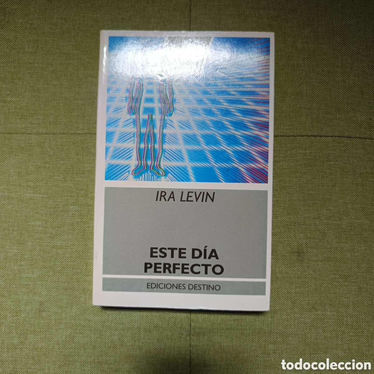 Libros de segunda mano: Este d&iacute;a perfecto. Ira Levin. Editorial Cronos