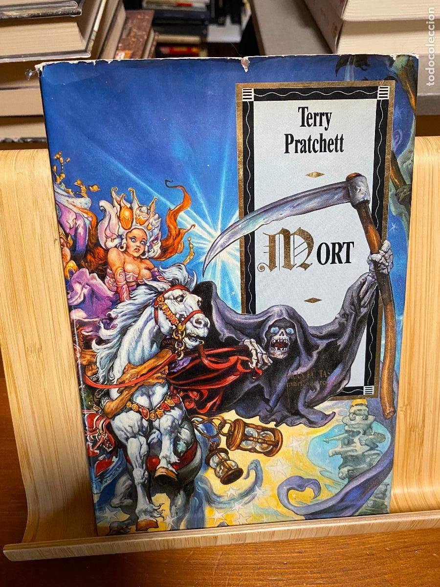 Libros de segunda mano: MORT. TERRY PRATCHETT. EDITORIAL MART&Iacute;NEZ ROCA
