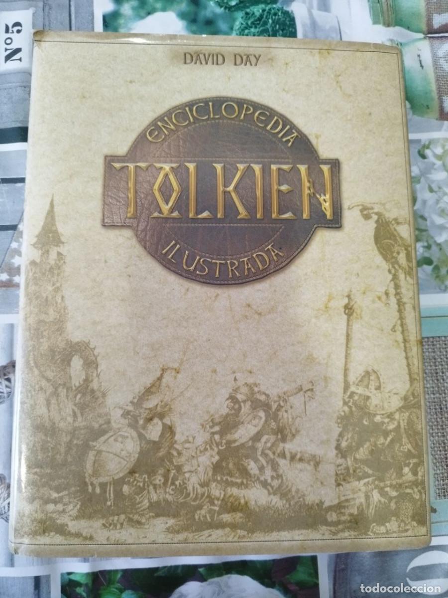 Livres d'occasion: Tolkien Enciclopedia Ilustrada David Day Edici&oacute;n de tapa dura con sobrecubierta A&ntilde;o 2001