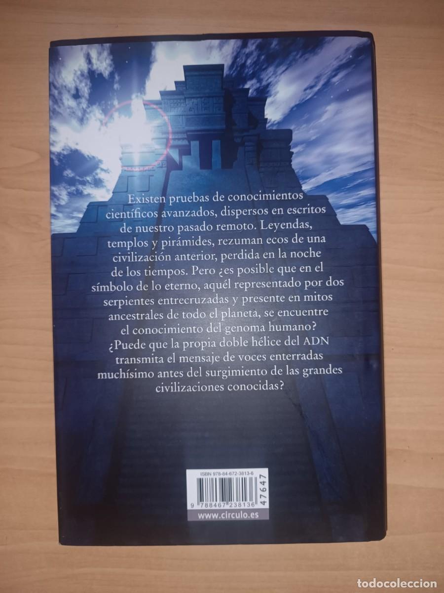 Libros de segunda mano: C&oacute;digo G&eacute;nesis - Christopher Forrest (C&iacute;rculo de Lectores) - Foto 2