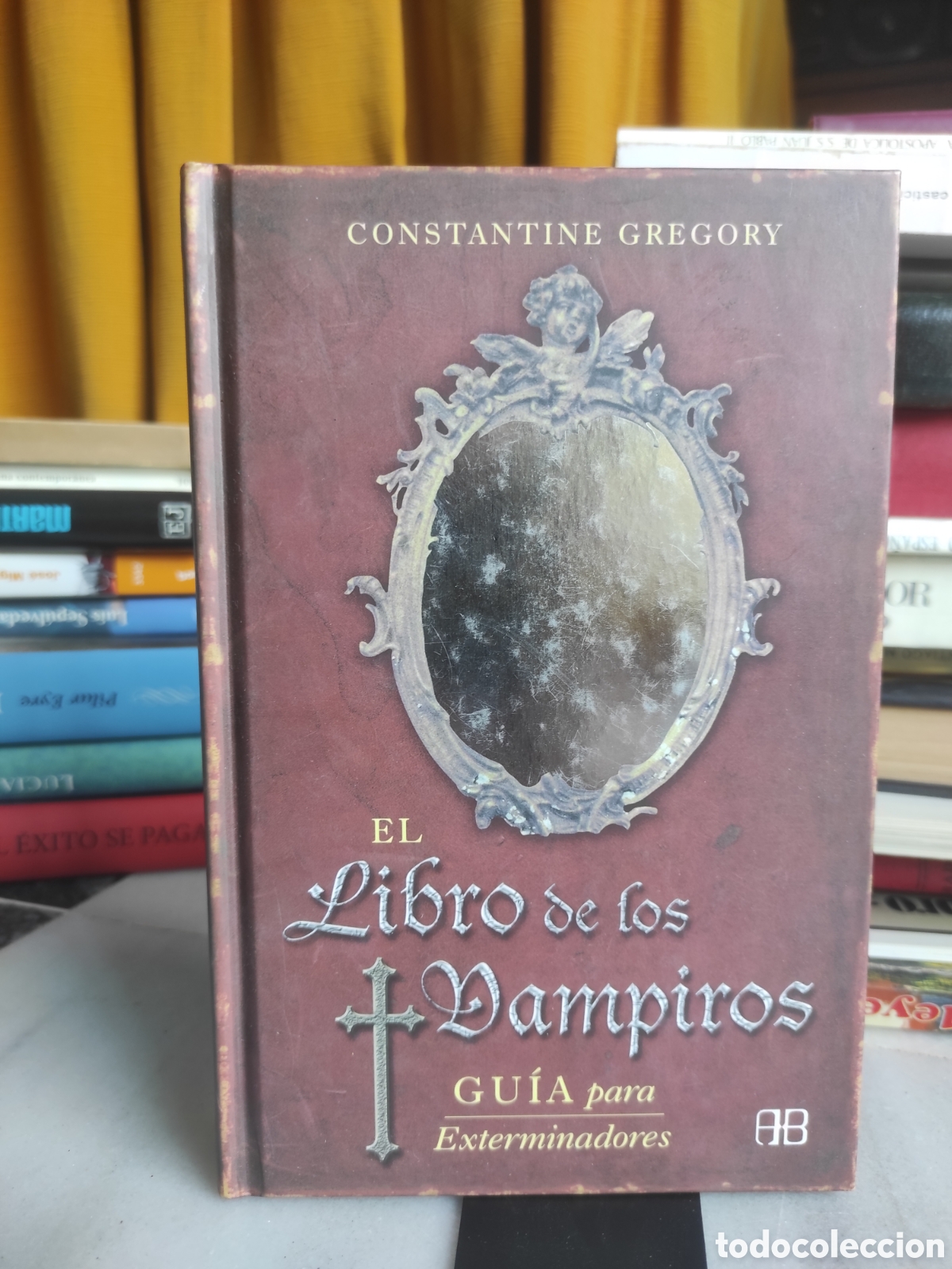 Libros de segunda mano: El libro de los vampiros - Constantine Gregory