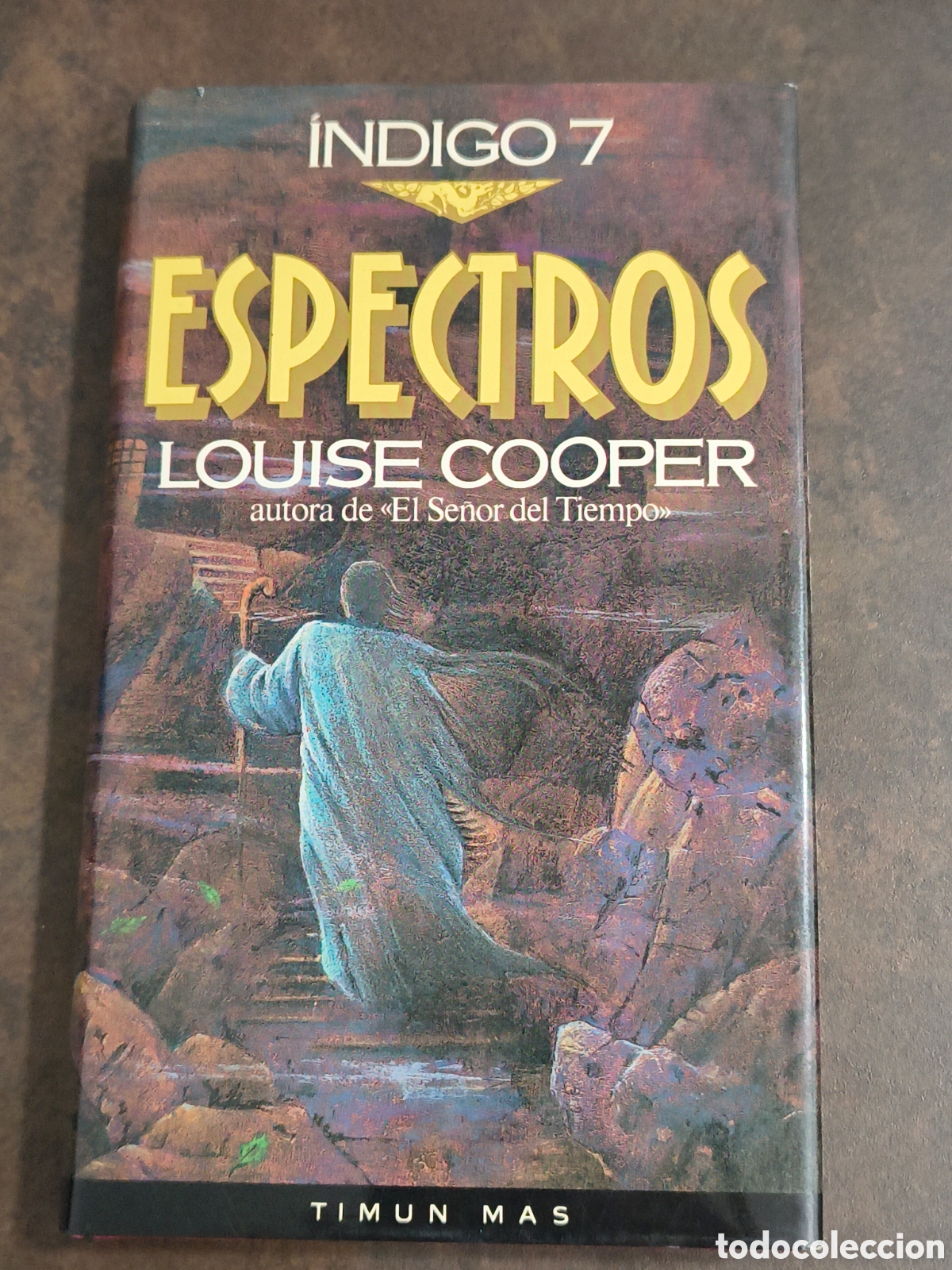 Libros de segunda mano: ESPECTROS DE LOUISE COOPER (TIMUN MAS)