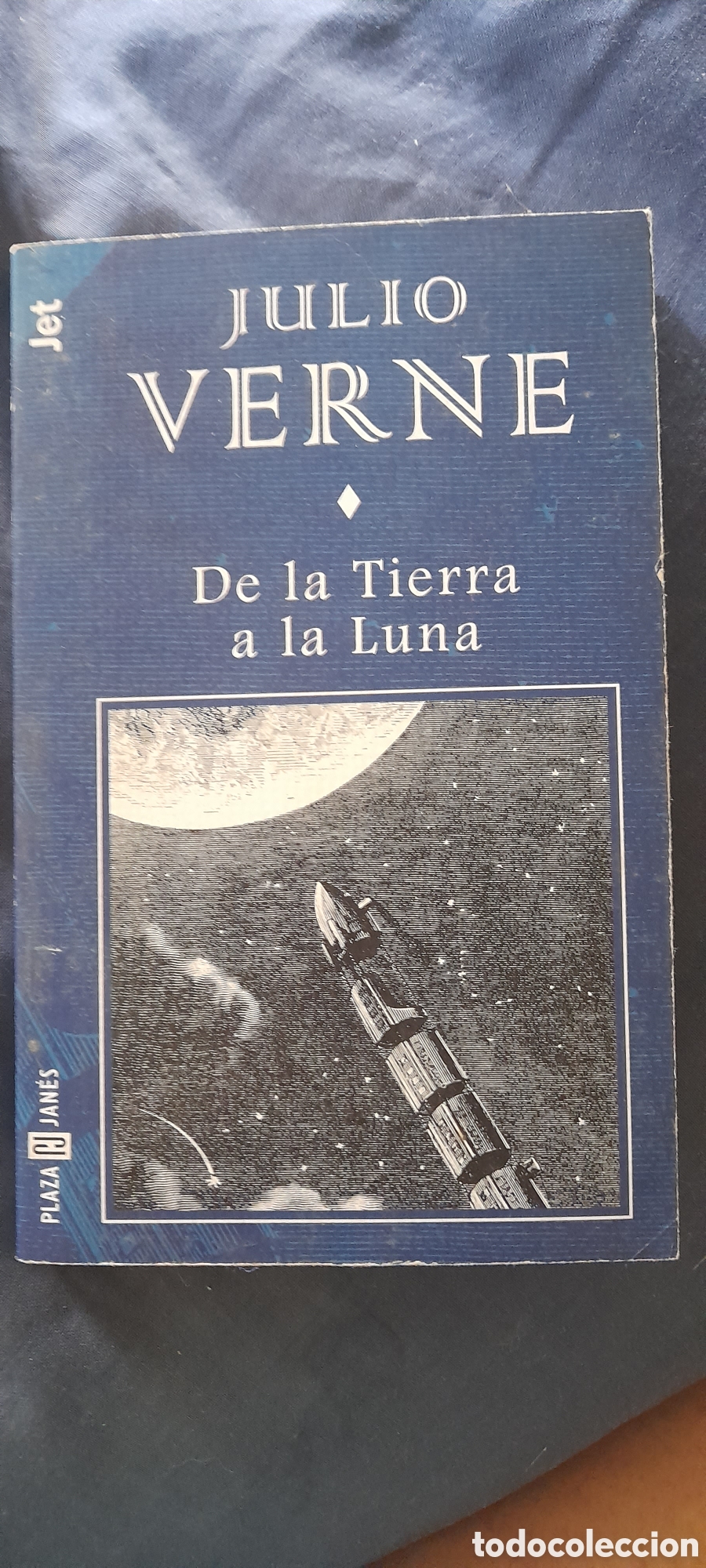 Libros de segunda mano: De la tierra a la luna. Julio Verne
