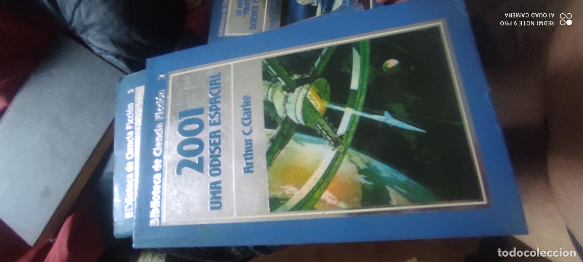 Libros de segunda mano: 2001 UNA ODISEA ESPACIAL -- ARTHUR C. CLARKE -- BIBLIOTECA DE CIENCIA FICCION N&ordm; 2 - ORBIS - 1986 -