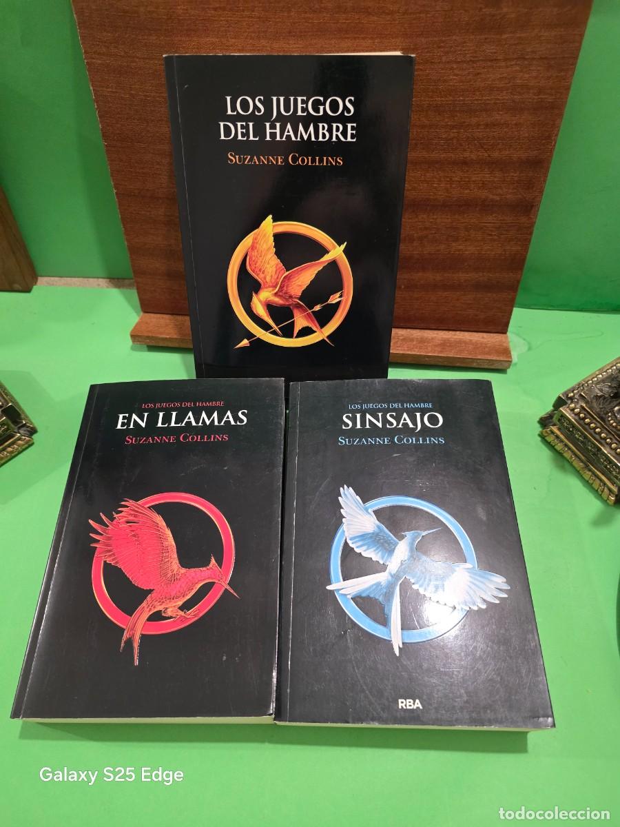 Libros de segunda mano: TRILOGIA...&rdquo;&rdquo;LOS JUEGOS DEL HAMBRE&rdquo;&rdquo;...TRES TOMOS...SUZANNE COLLINS...2012...