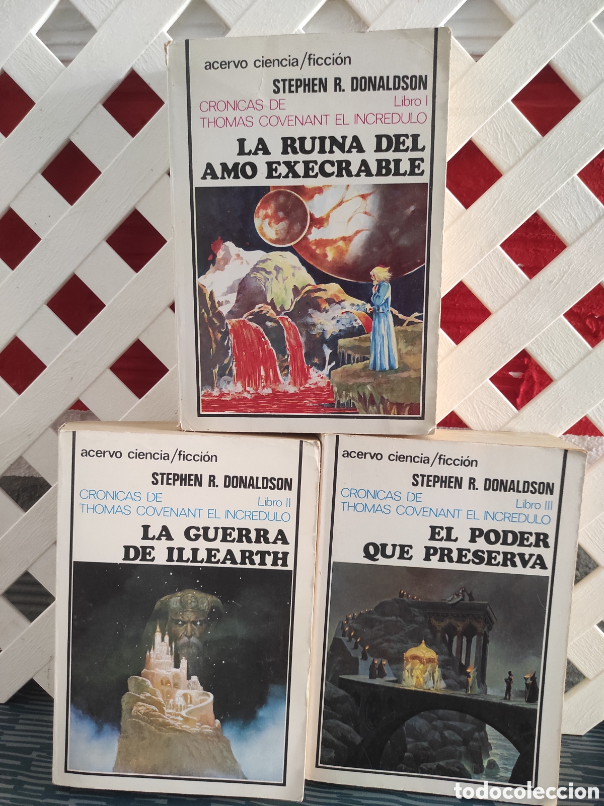 Libros de segunda mano: CR&Oacute;NICAS DE THOMAS COVENANT EL INCR&Eacute;DULO. LIBRO I, II, III - Stephen R. Donaldson