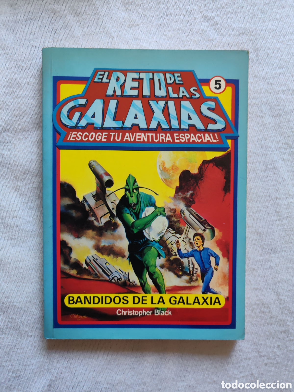 Libros de segunda mano: EL RETO DE LAS GALAXIAS. &iexcl;ESCOGE TU AVENTURA ESPACIAL ! N&ordm; 5. BANDIDOS DE LA GALAXIA. ED. SUSAETA