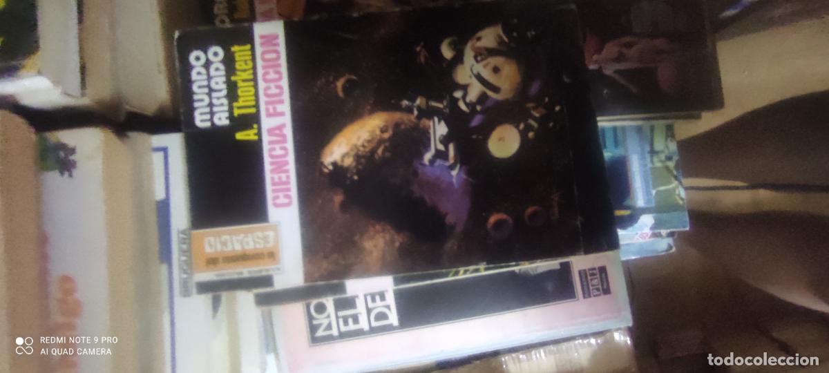 Libros de segunda mano: LA CONQUISTA DEL ESPACIO BRUGUERA - N&ordm; 352 -MUNDO AISLADO - A. Thorkent