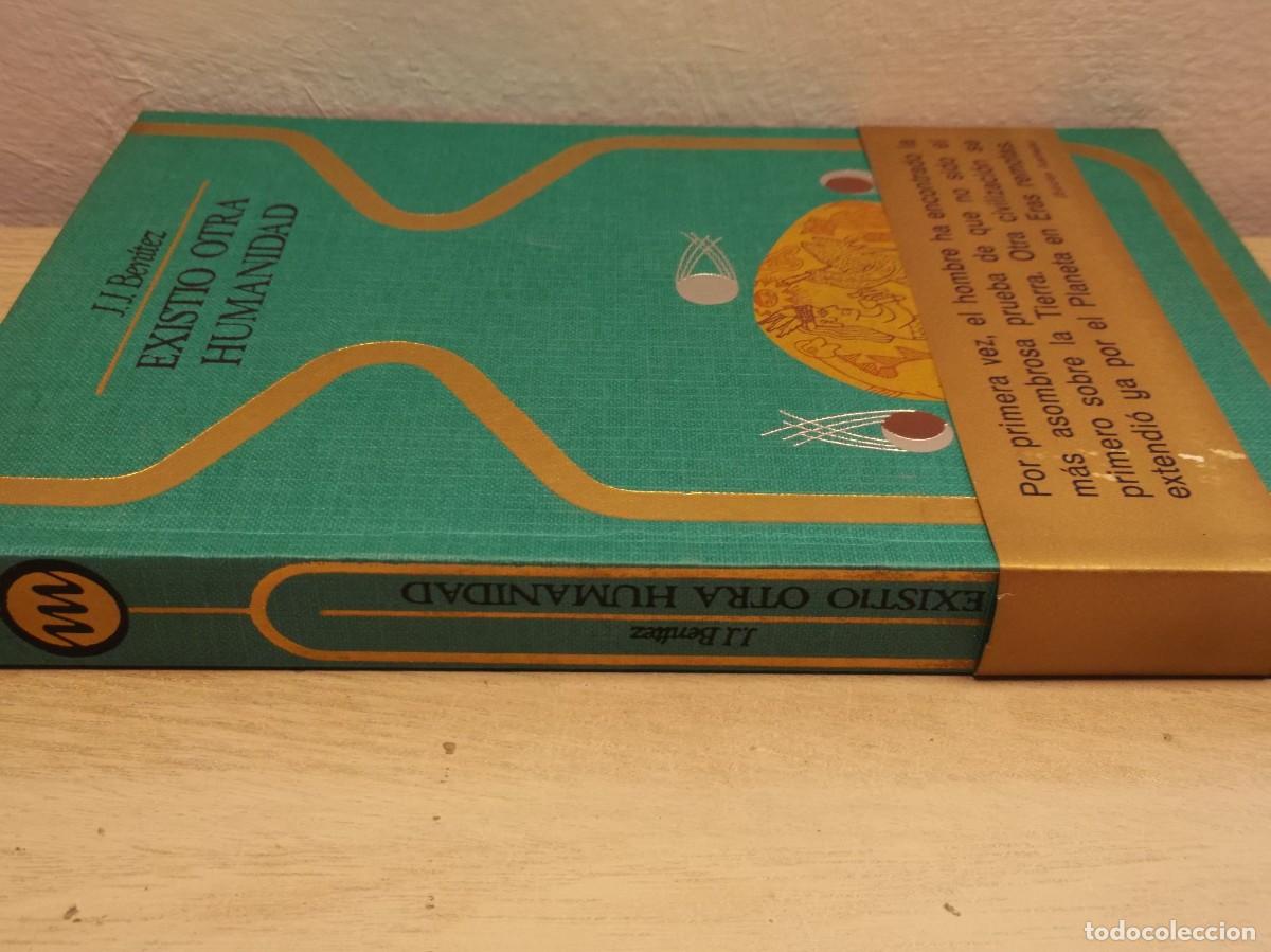Libros de segunda mano: EXISTIO OTRA HUMANIDAD de J. J. Benitez Tapa DURA 3 EDICION 1976
